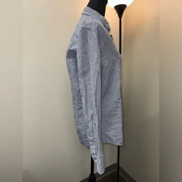 J. Crew Navy Small plaid Button Down Shirt. Medium Slim fit. Excellent Condition - Picture 6 of 9